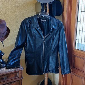 Women's vintage Colebrook & Co black leather jacket with zippers size M/M preown